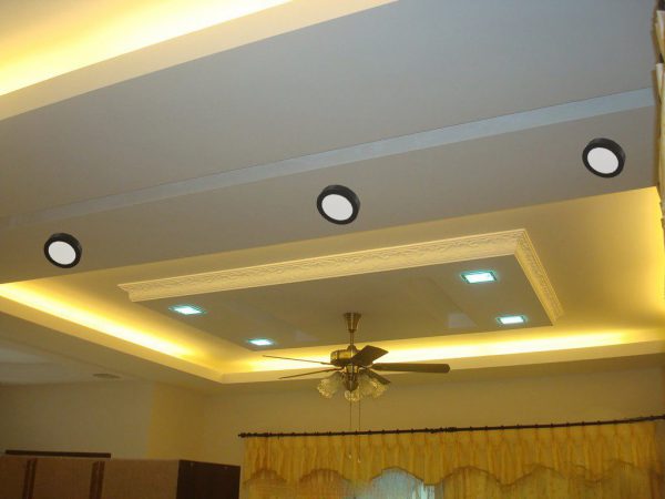 Đèn LED ốp trần nổi