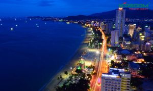 cac-mau-den-led-op-tran-dep-cho-khach-san-tai-khanh-hoa-1