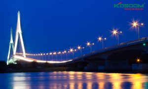 den-tuyp-led-t5-tot-o-can-tho-1