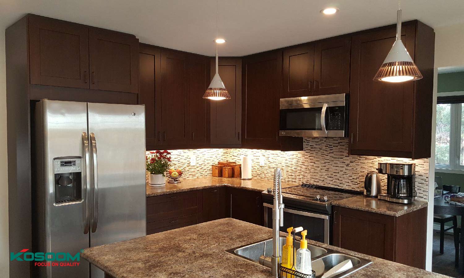 ung-dung-den-tuyp-led-t5-trong-trang-tri-cong-trinh-tai-phu-yen-2