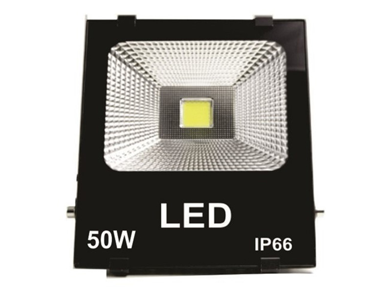 Đèn pha led ngoài trời 50w